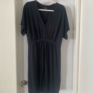 🌺3/$18 Sale Jill Black Midi Dress